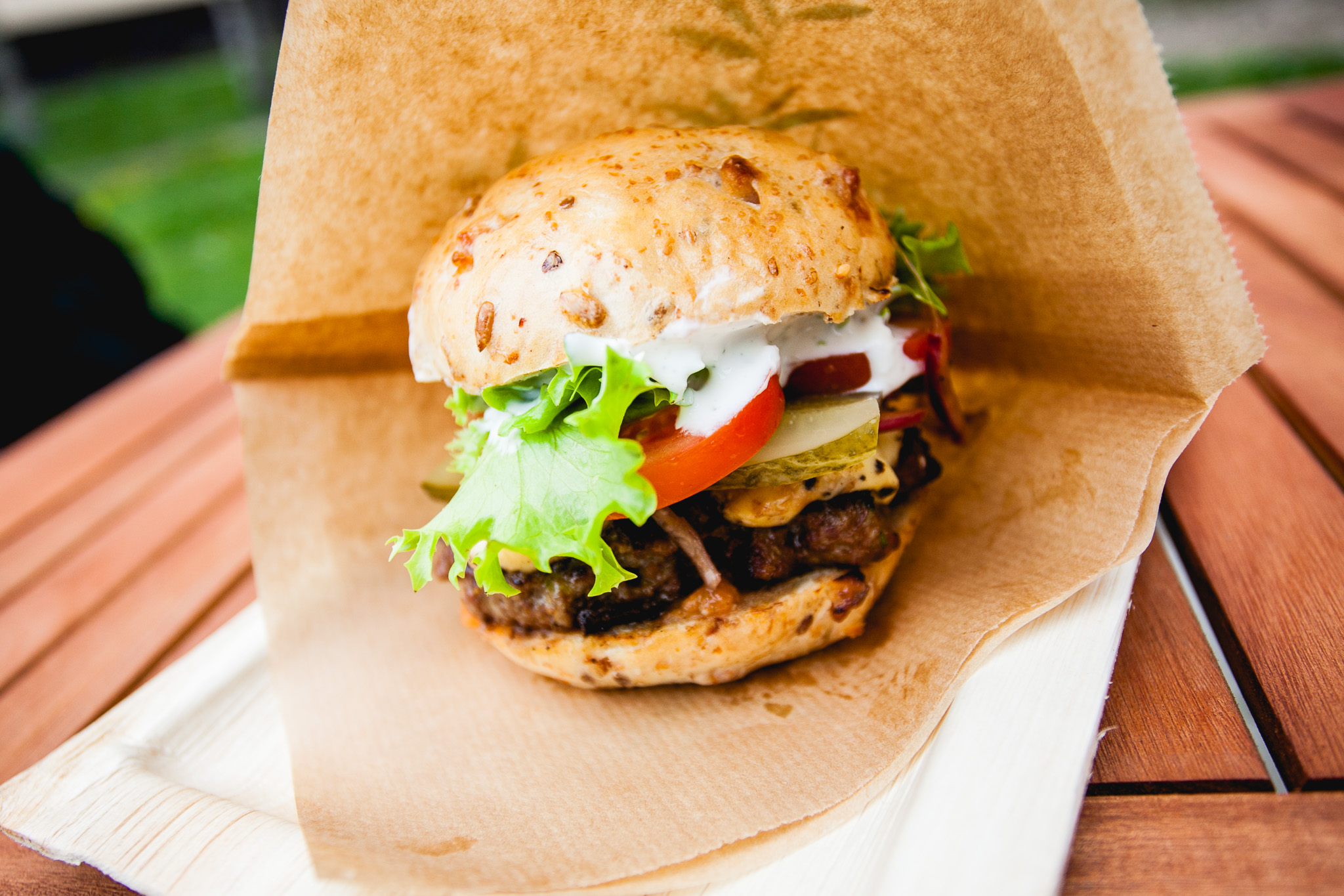 Kommenteerib Tule kioski omanik Veronika Padar! Kui tervislik saab burger olla?