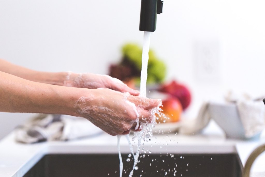 Sügishooajal aitab haigestumist vältida korralik kätepesu